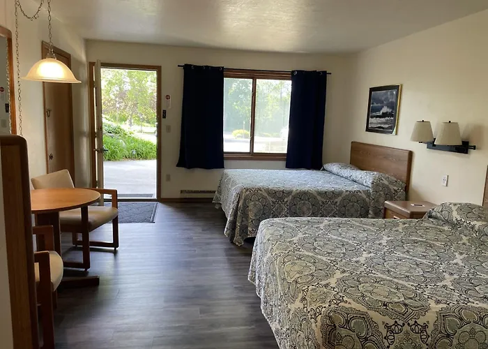 Parkside Inn